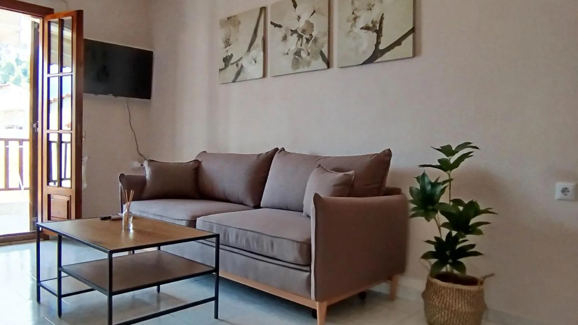 Rocabella Home Kriopigi